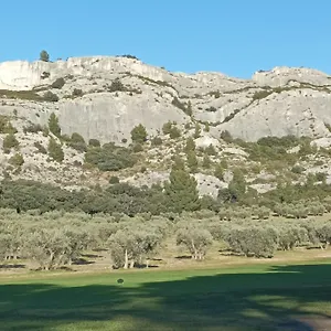 D'hote Au Coeur Des Alpilles Couette-café